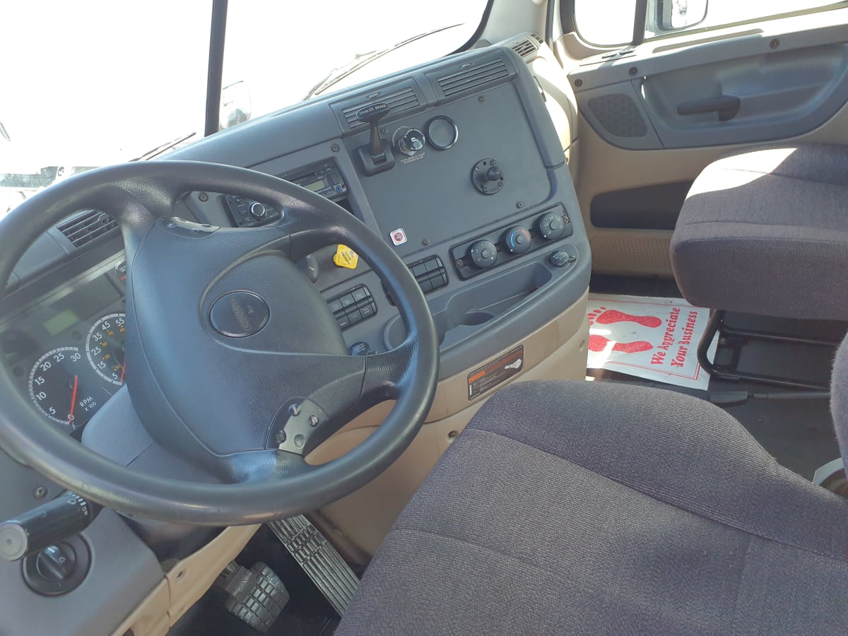 2016 Freightliner/Mercedes CASCADIA 113 368346