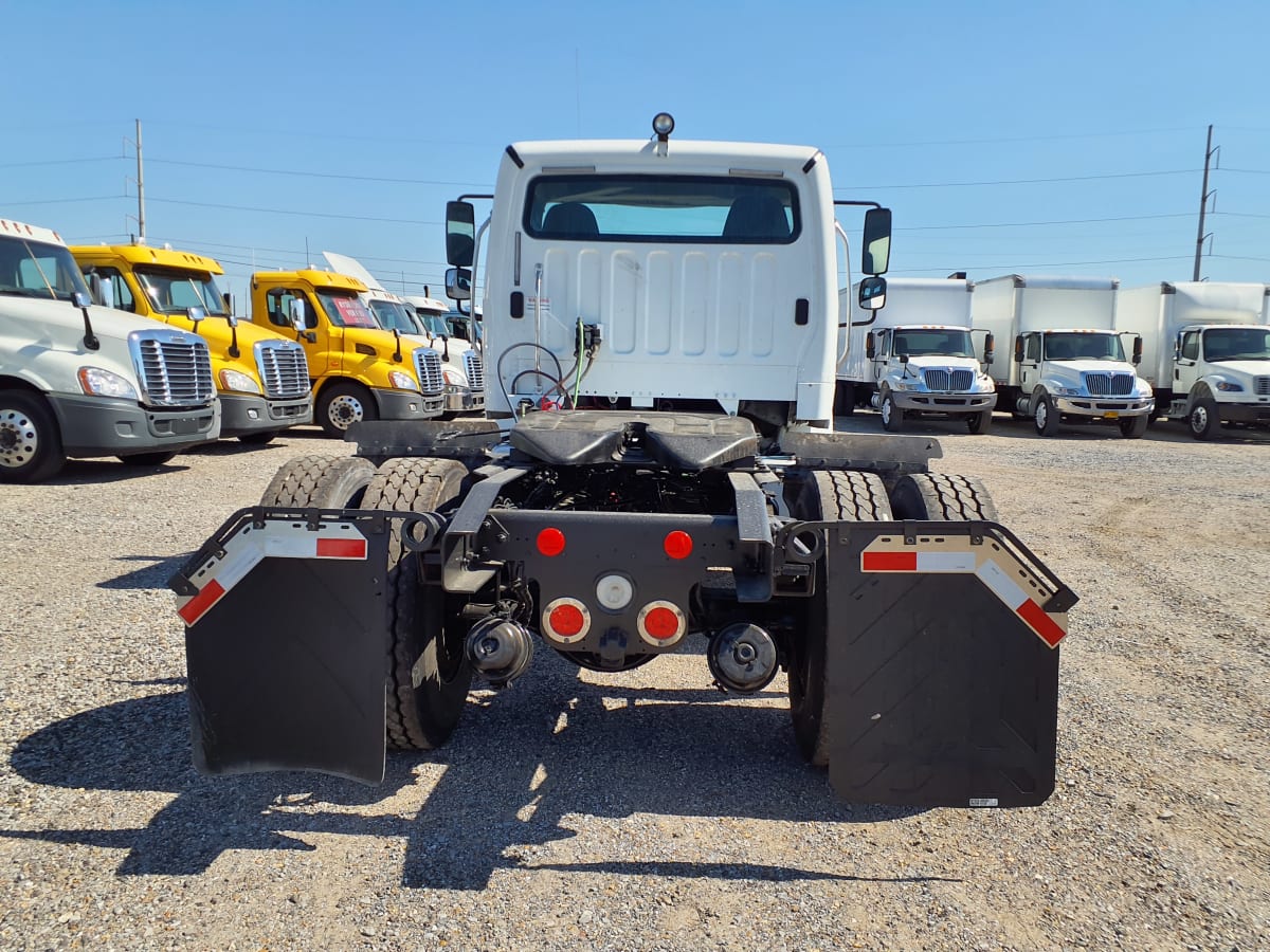 2016 Freightliner/Mercedes M2 106 368505