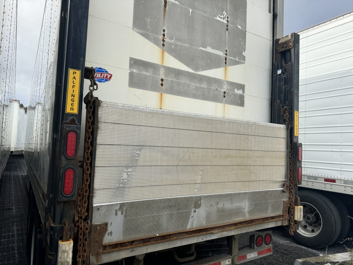 2012 Utility Trailers VS2DC 48/162/102 368675