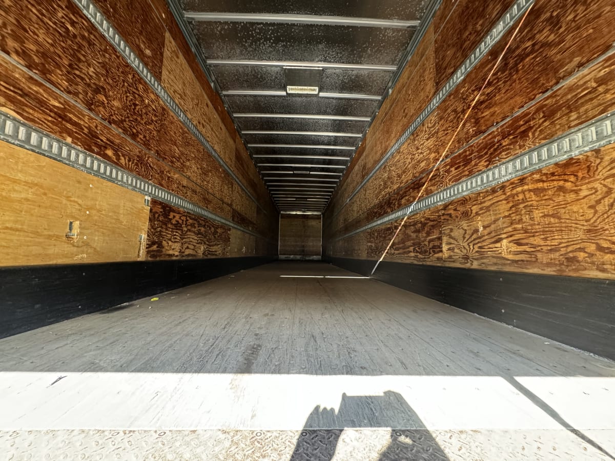 2012 Utility Trailers VS2DC 48/162/102 368678