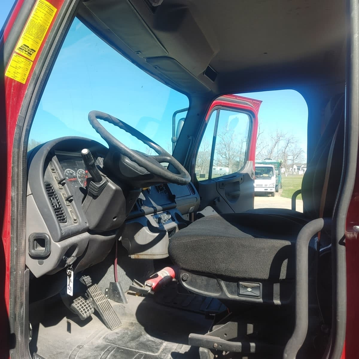 2016 Freightliner/Mercedes M2 106 368822