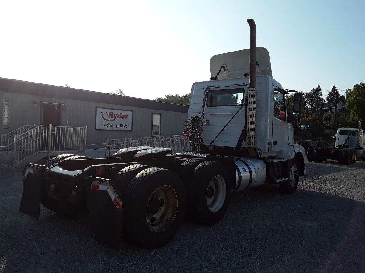 2015 Volvo VNL64TRACTOR 369609