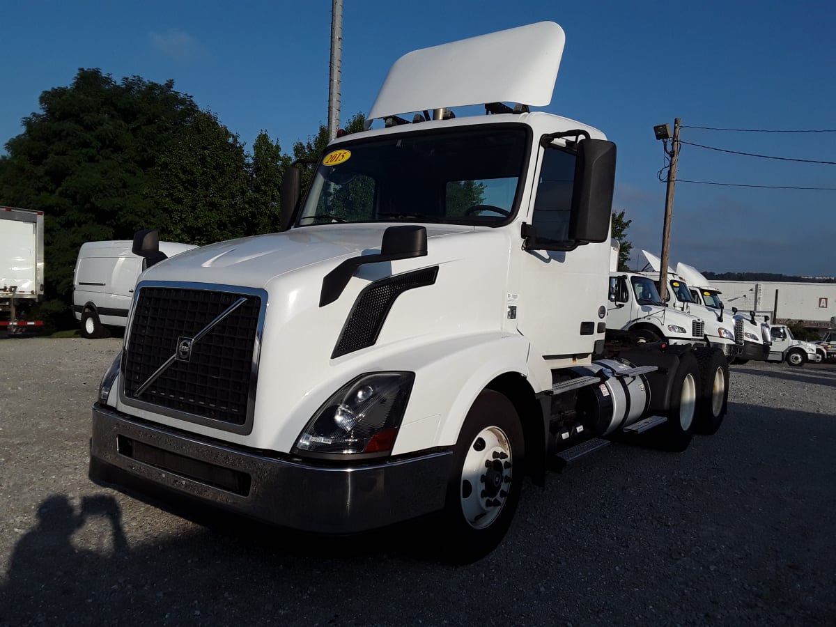 2015 Volvo VNL64TRACTOR 369609