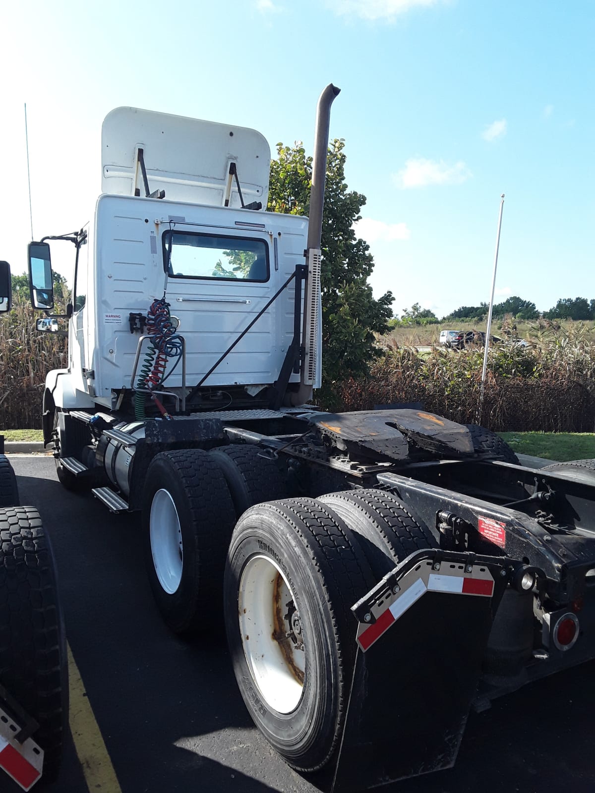 2015 Volvo VNL 369645