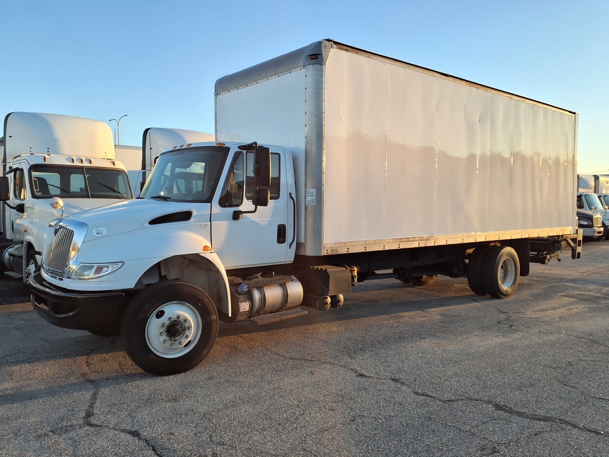 2016 Navistar International 4300 370468