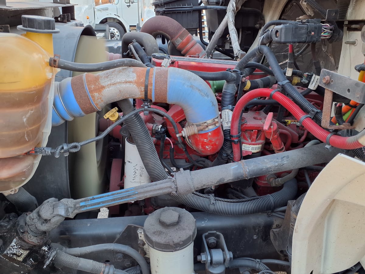 2016 Navistar International 4300 370468