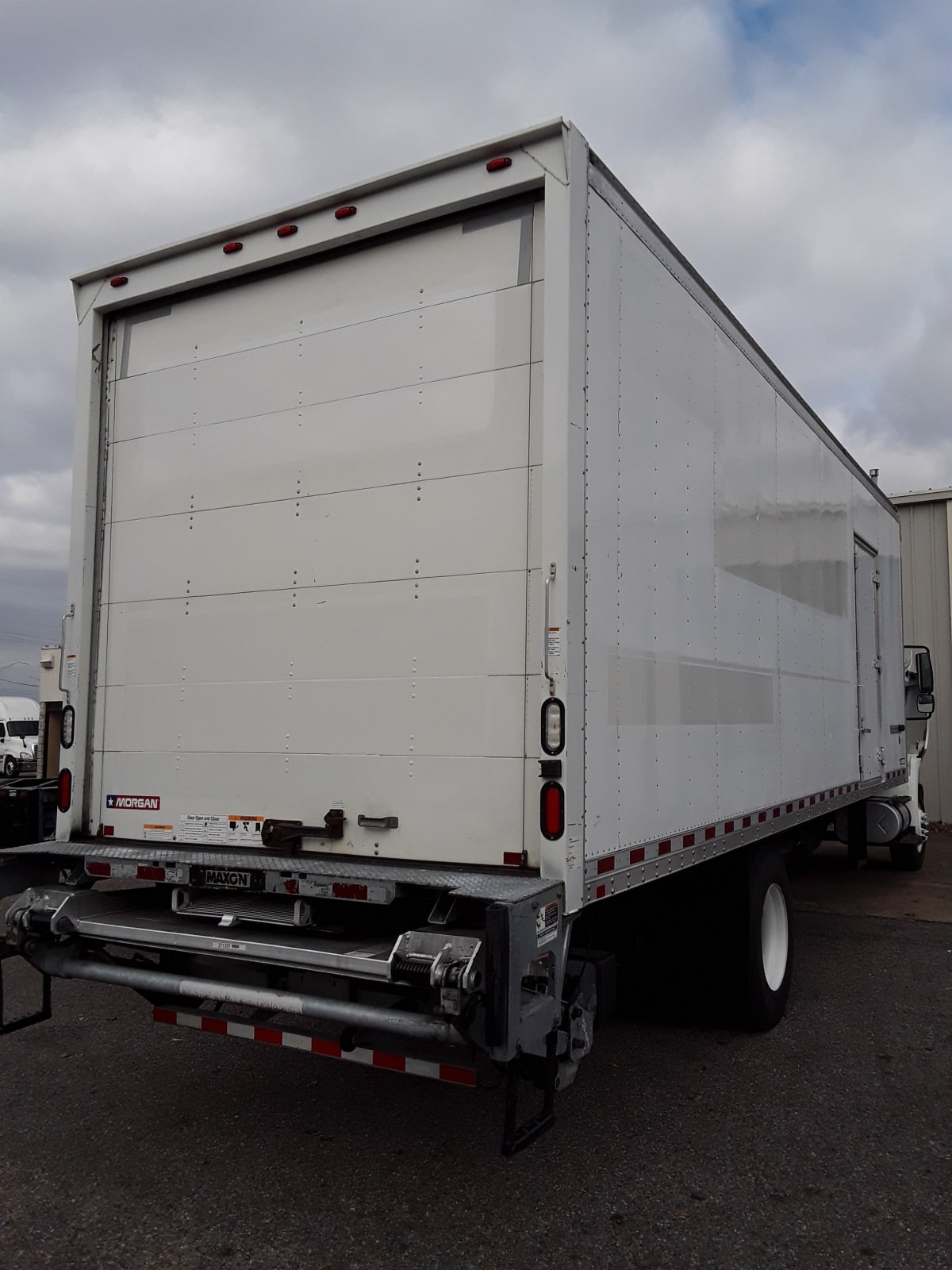 2016 Navistar International 4300 371397