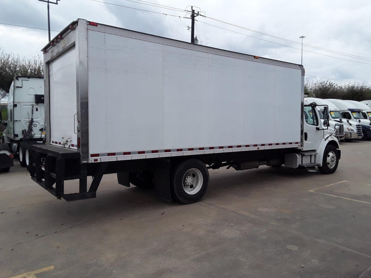 2016 Freightliner/Mercedes M2 106 371463