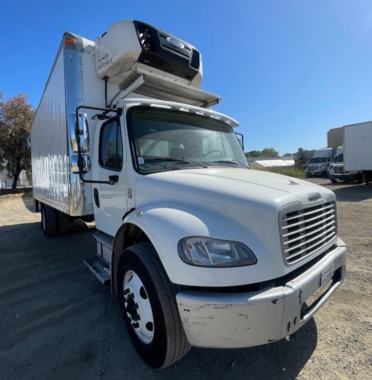 2016 Freightliner/Mercedes M2 106 371464