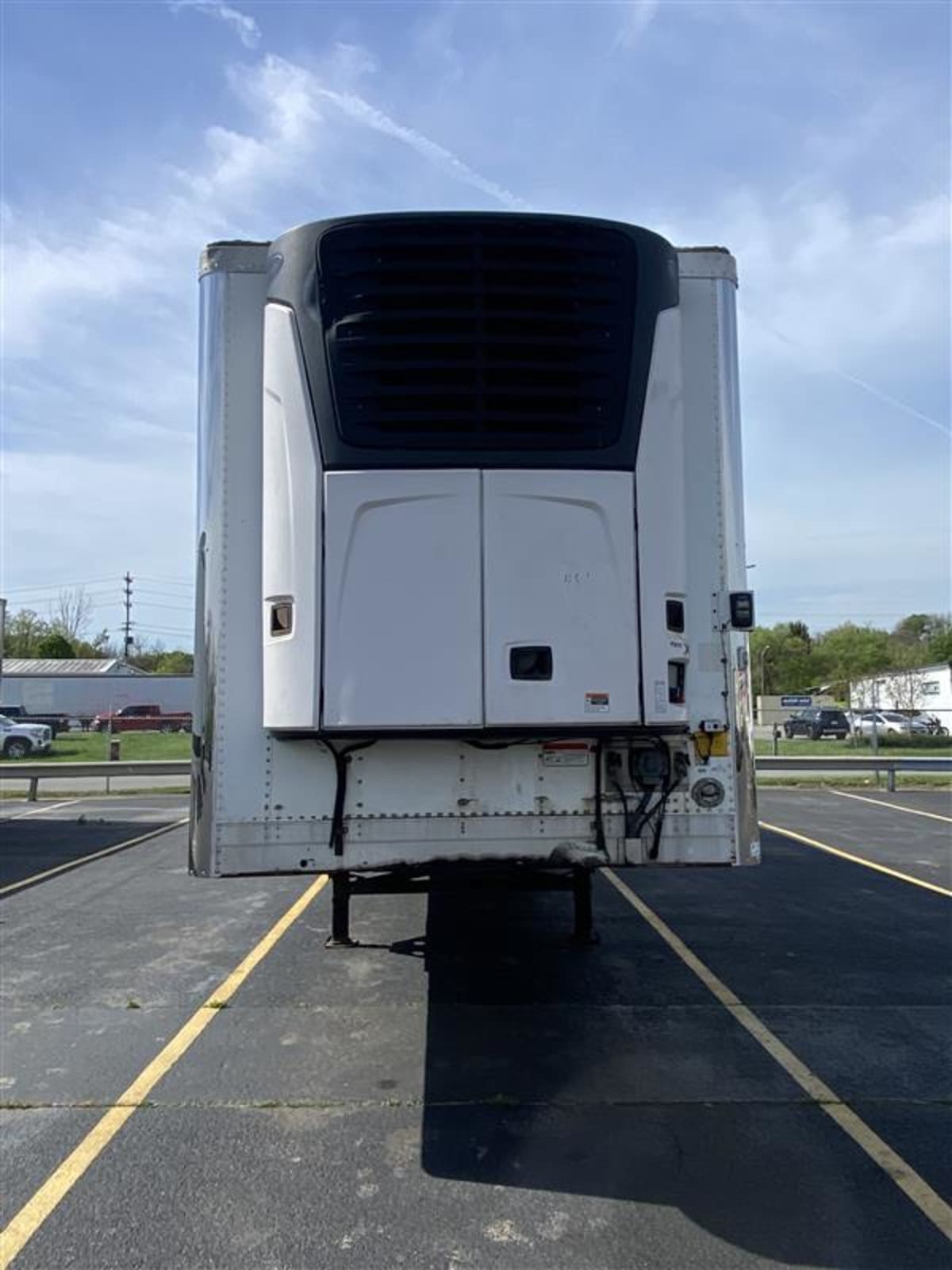 2016 Utility Trailers VS2RA 48/162/102 371593