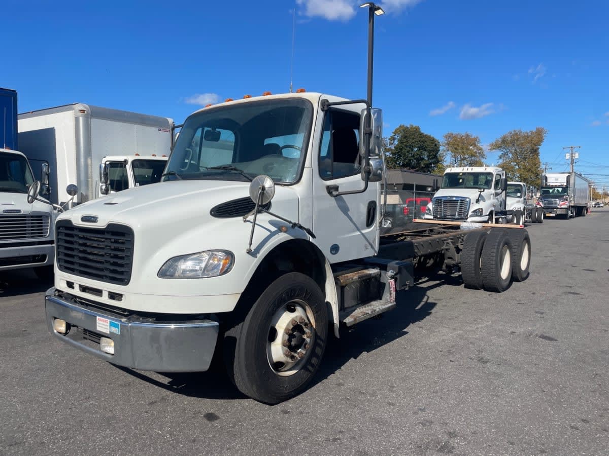 2016 Freightliner/Mercedes M2 106 371709