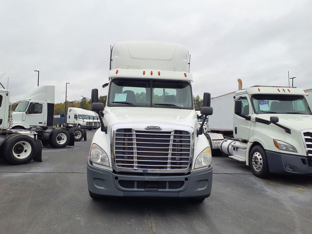 2016 Freightliner/Mercedes CASCADIA 125 372108