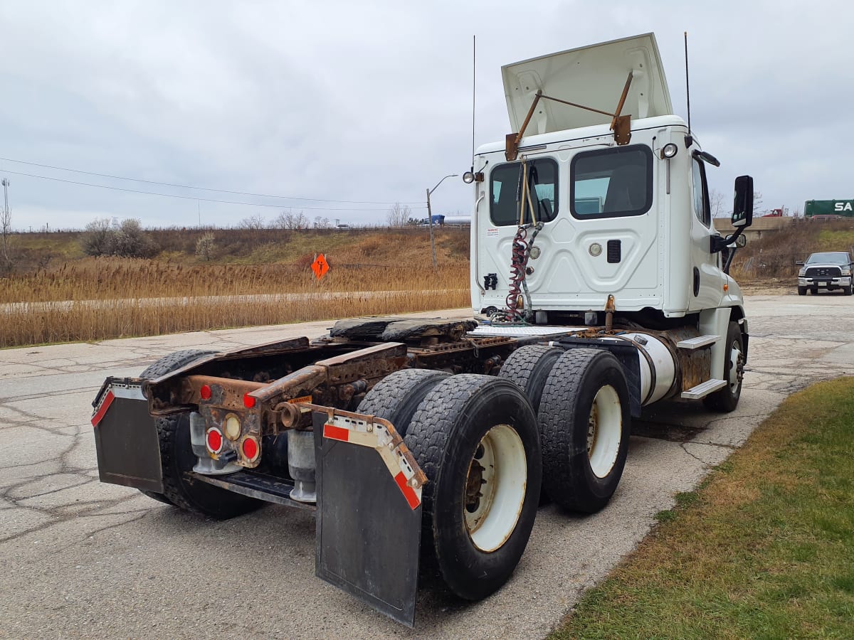 2016 Freightliner/Mercedes CASCADIA 125 372129