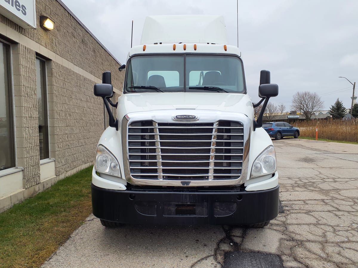 2016 Freightliner/Mercedes CASCADIA 125 372129