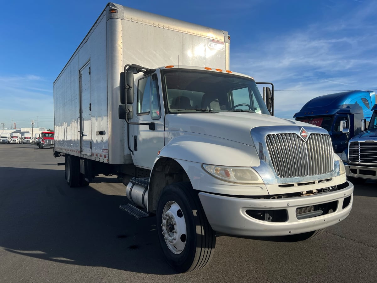 2016 Navistar International 4300 372166