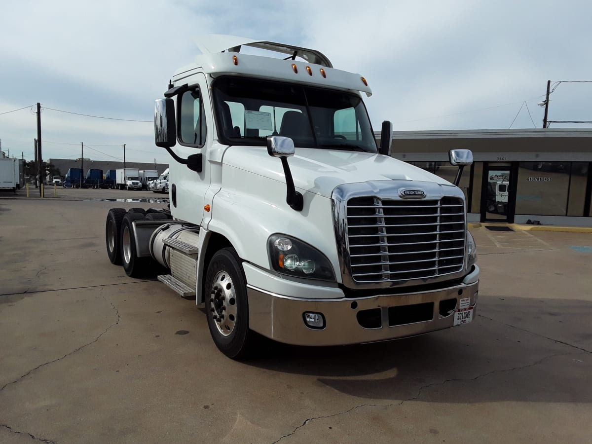 2016 Freightliner/Mercedes CASCADIA 125 372950