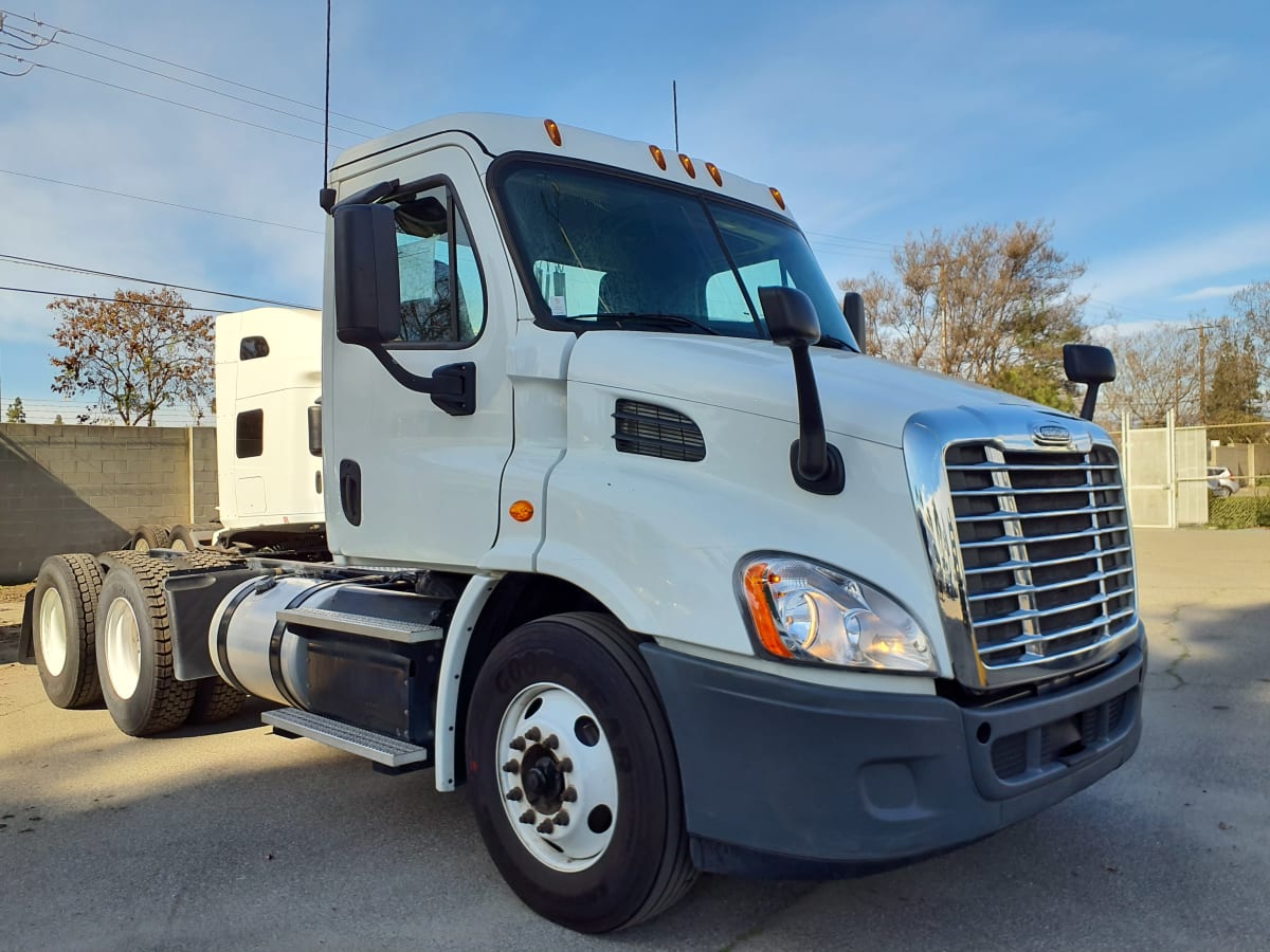 2016 Freightliner/Mercedes CASCADIA 113 373507