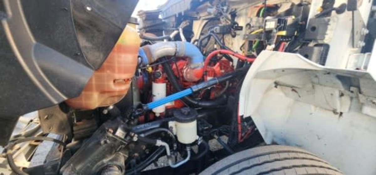 2016 Navistar International 4300 373904