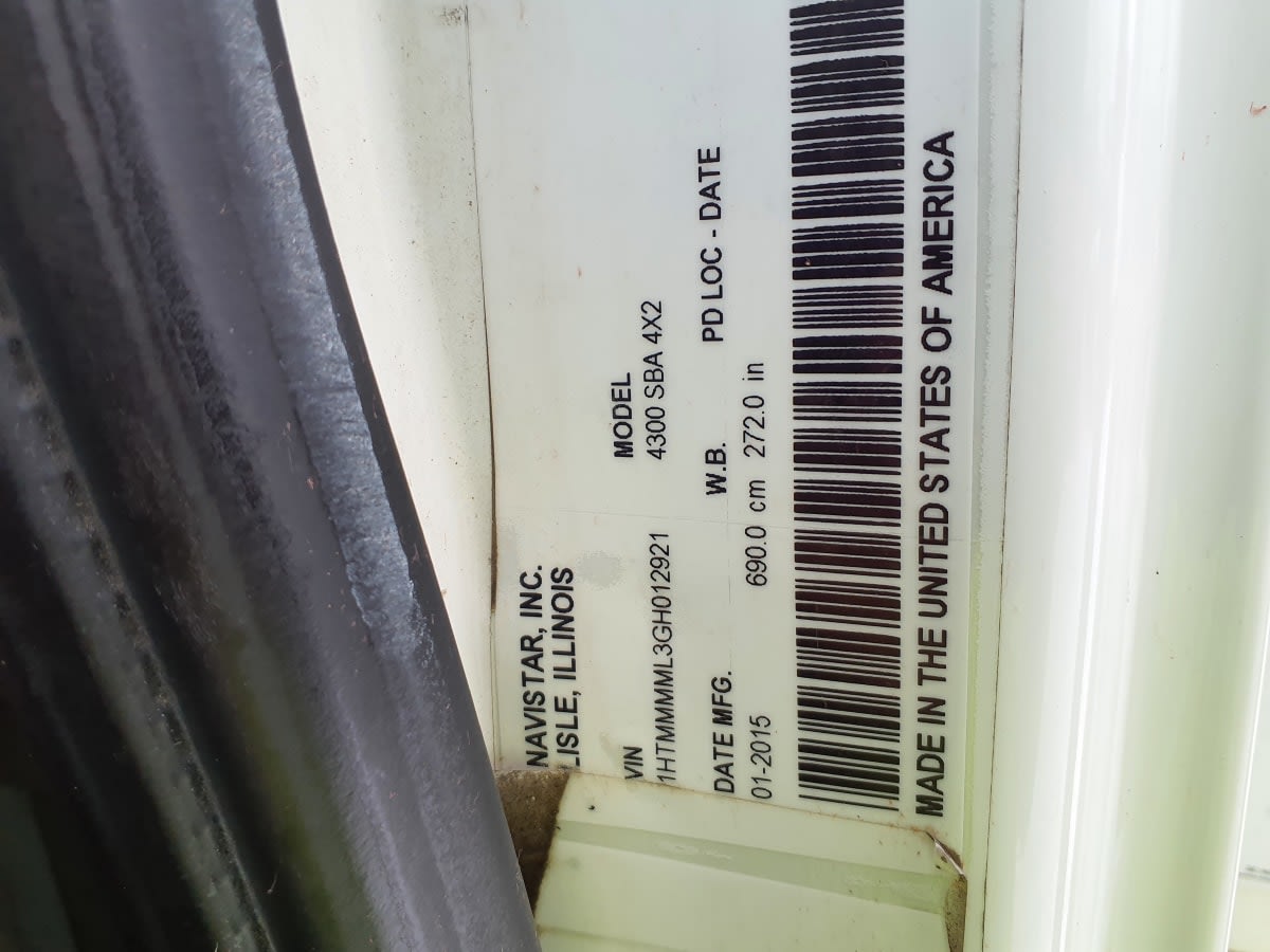 2016 Navistar International 4300 373946