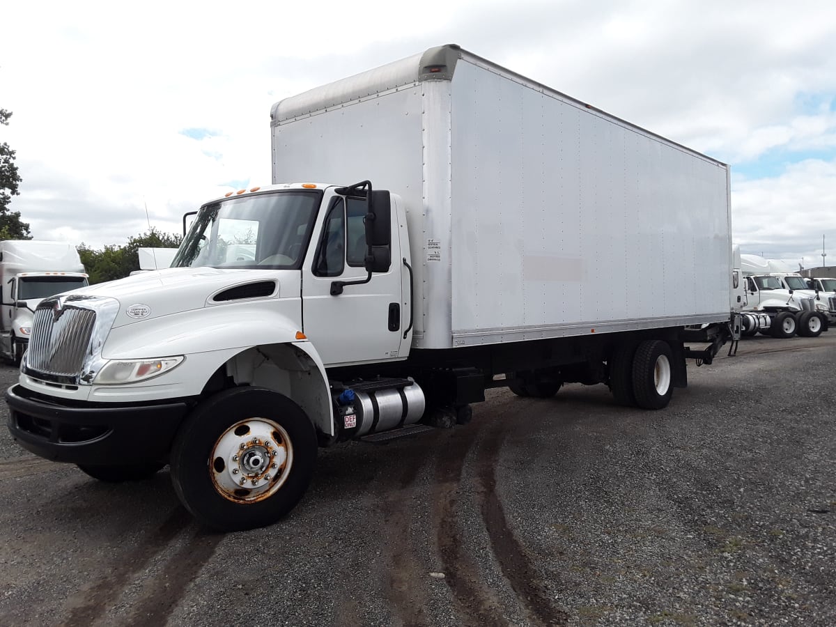 2016 Navistar International 4300 374017