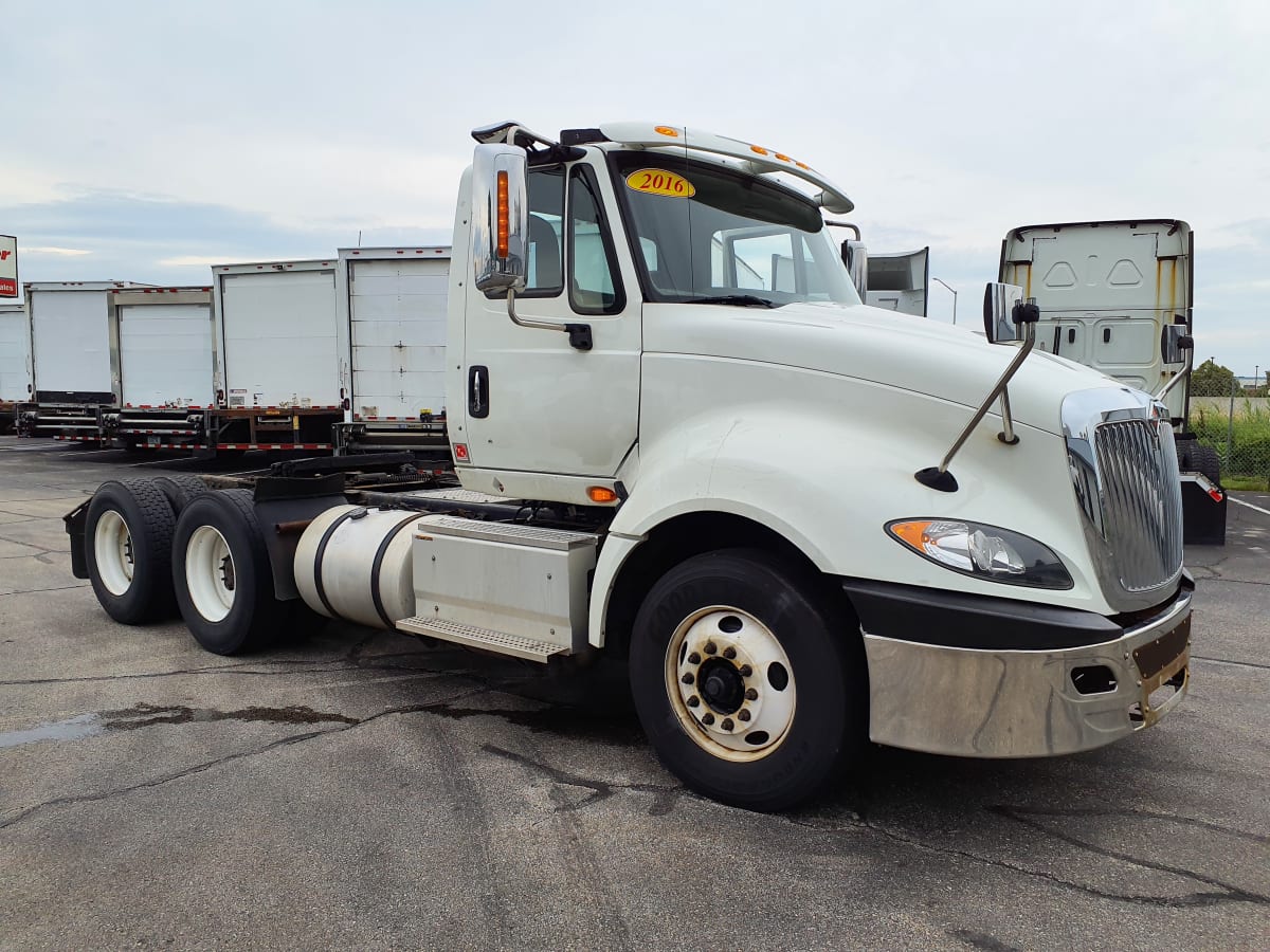 2016 Navistar International PROSTAR 374823