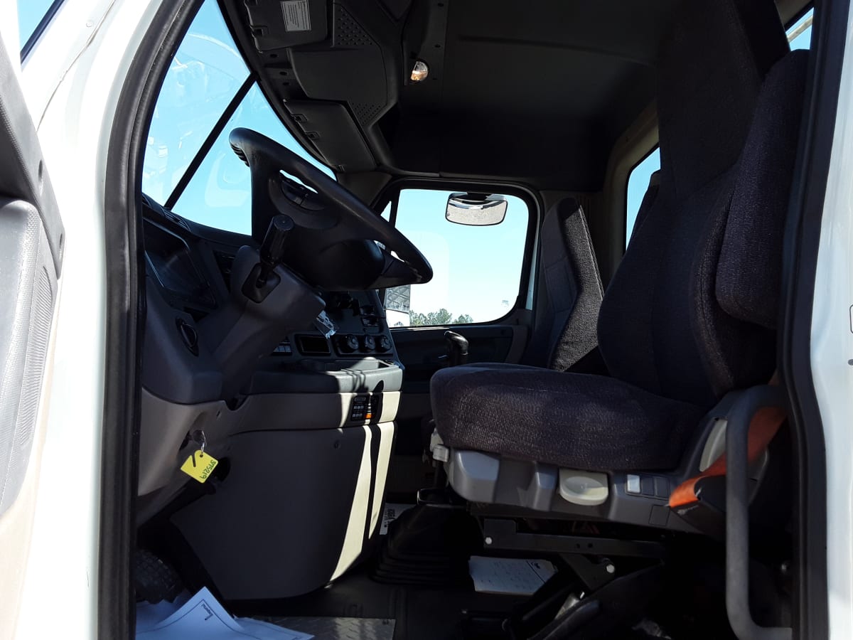 2015 Freightliner/Mercedes CASCADIA 125 375219