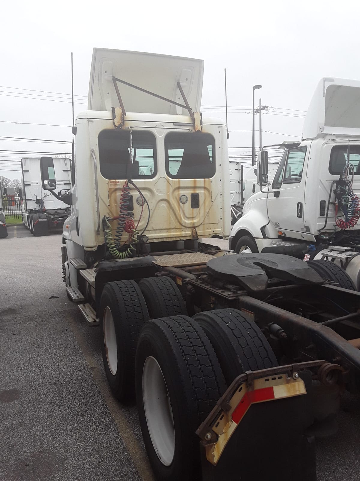 2015 Freightliner/Mercedes CASCADIA 125 375420