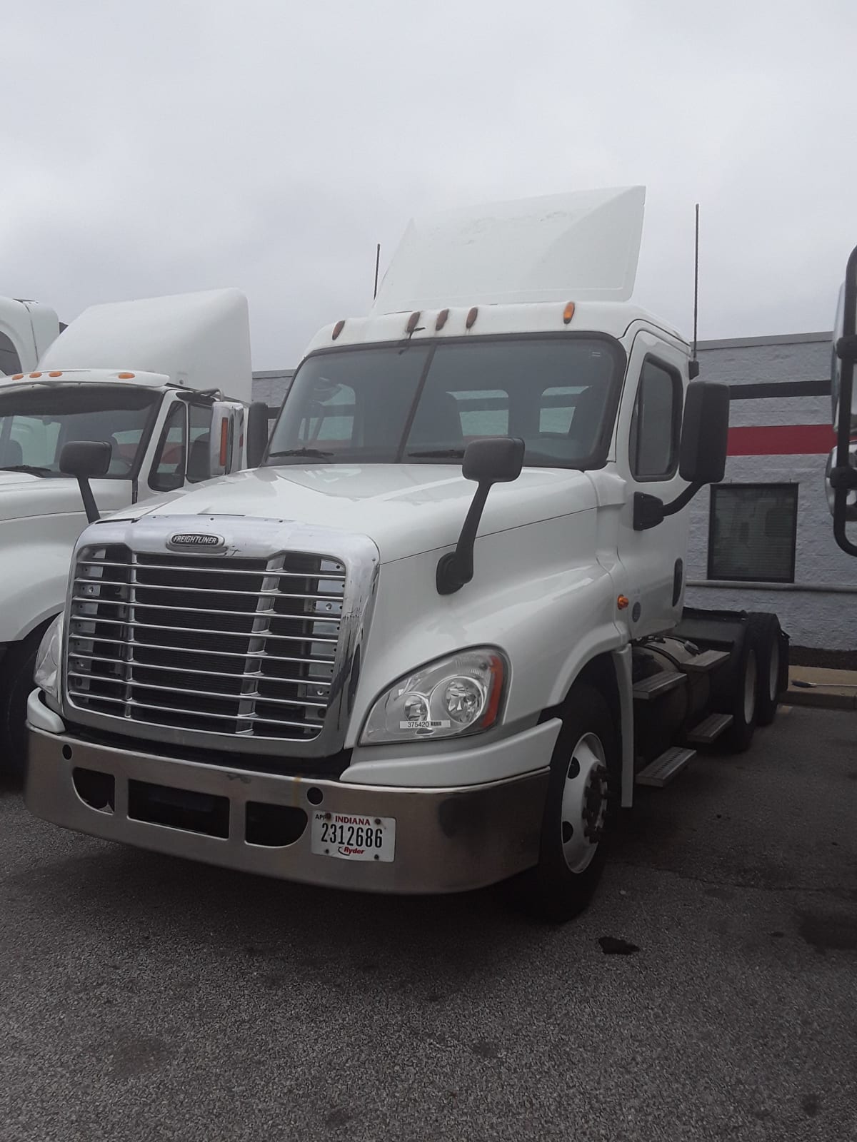 2015 Freightliner/Mercedes CASCADIA 125 375420