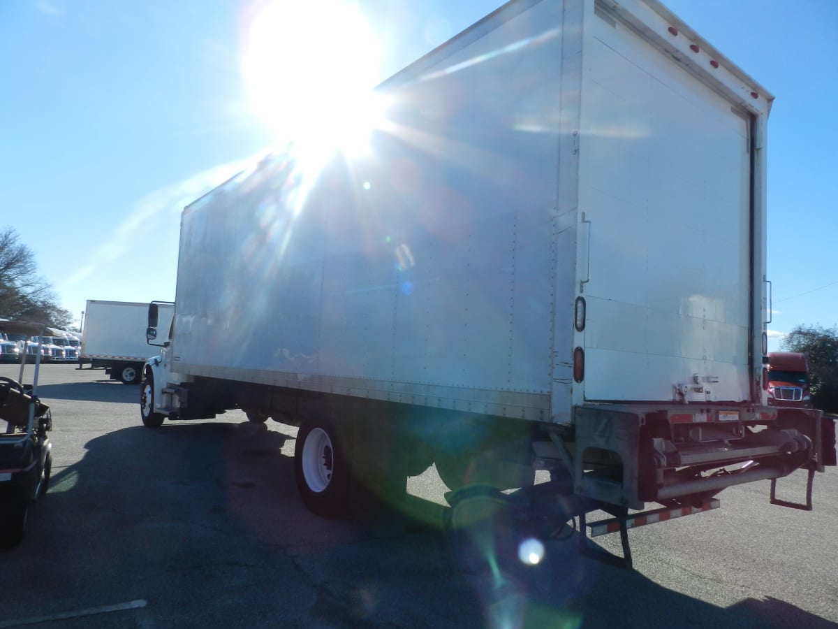 2016 Freightliner/Mercedes M2 106 377290