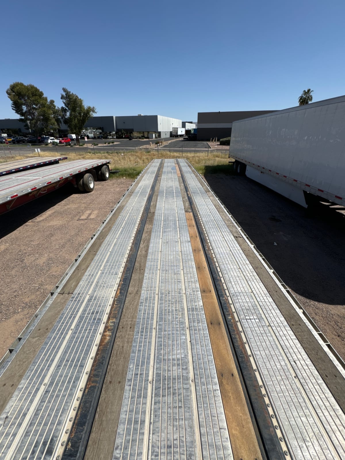 2012 Utility Trailers FS2CHA 53/102 377356