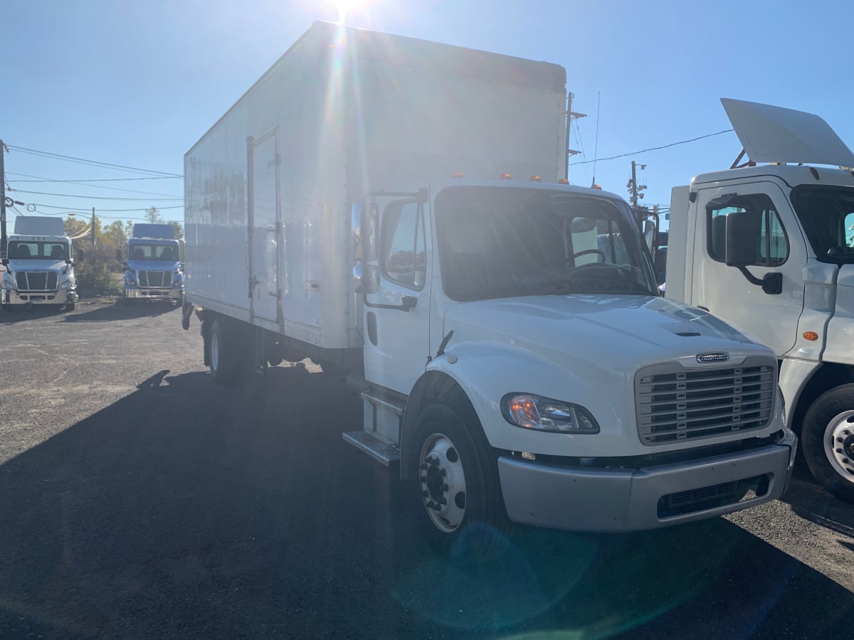 2016 Freightliner/Mercedes M2 106 378280