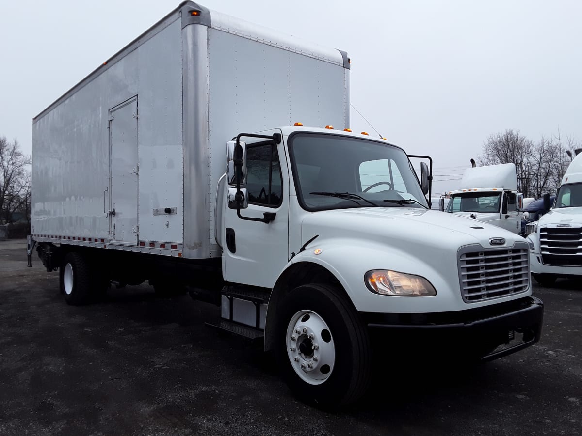 2016 Freightliner/Mercedes M2 106 379049