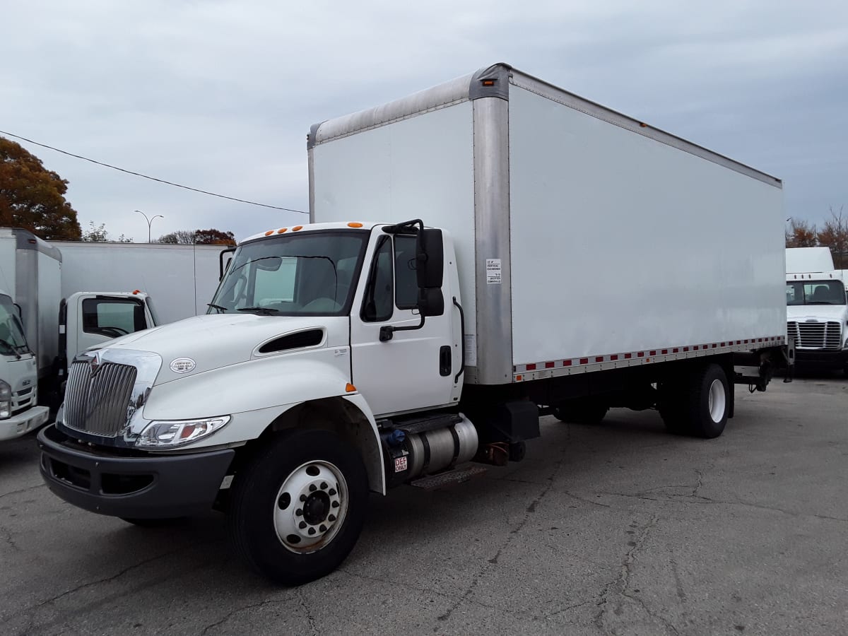 2016 Navistar International 4300 379720