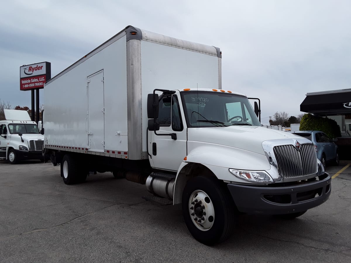 2016 Navistar International 4300 379720