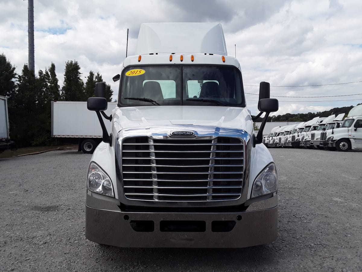 2015 Freightliner/Mercedes CASCADIA 125 379868