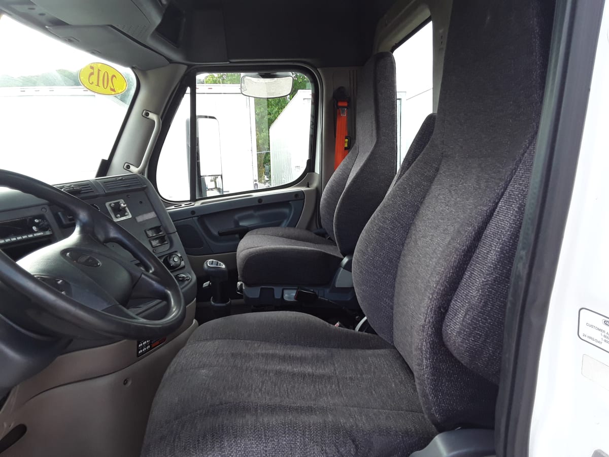 2015 Freightliner/Mercedes CASCADIA 125 379868