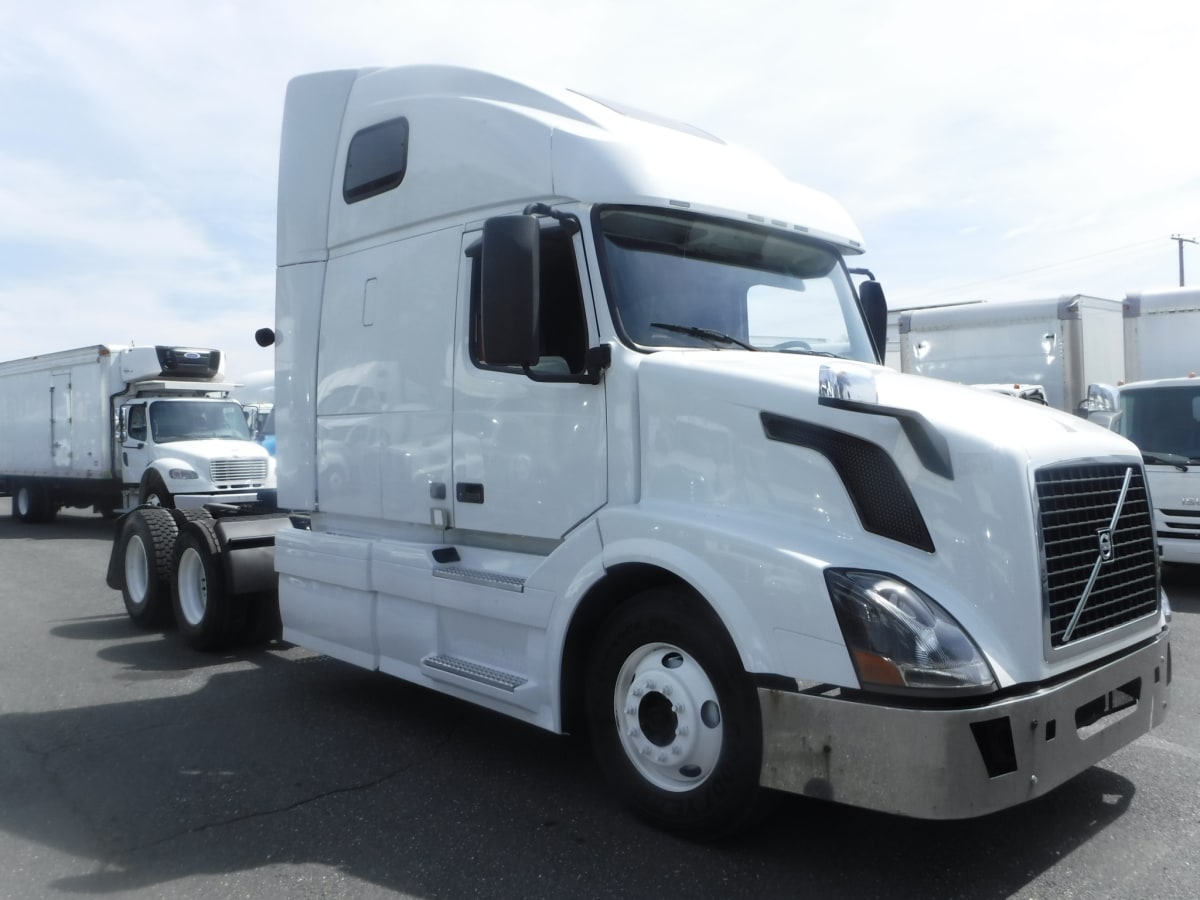 2016 Volvo VNL64TRACTOR 380116