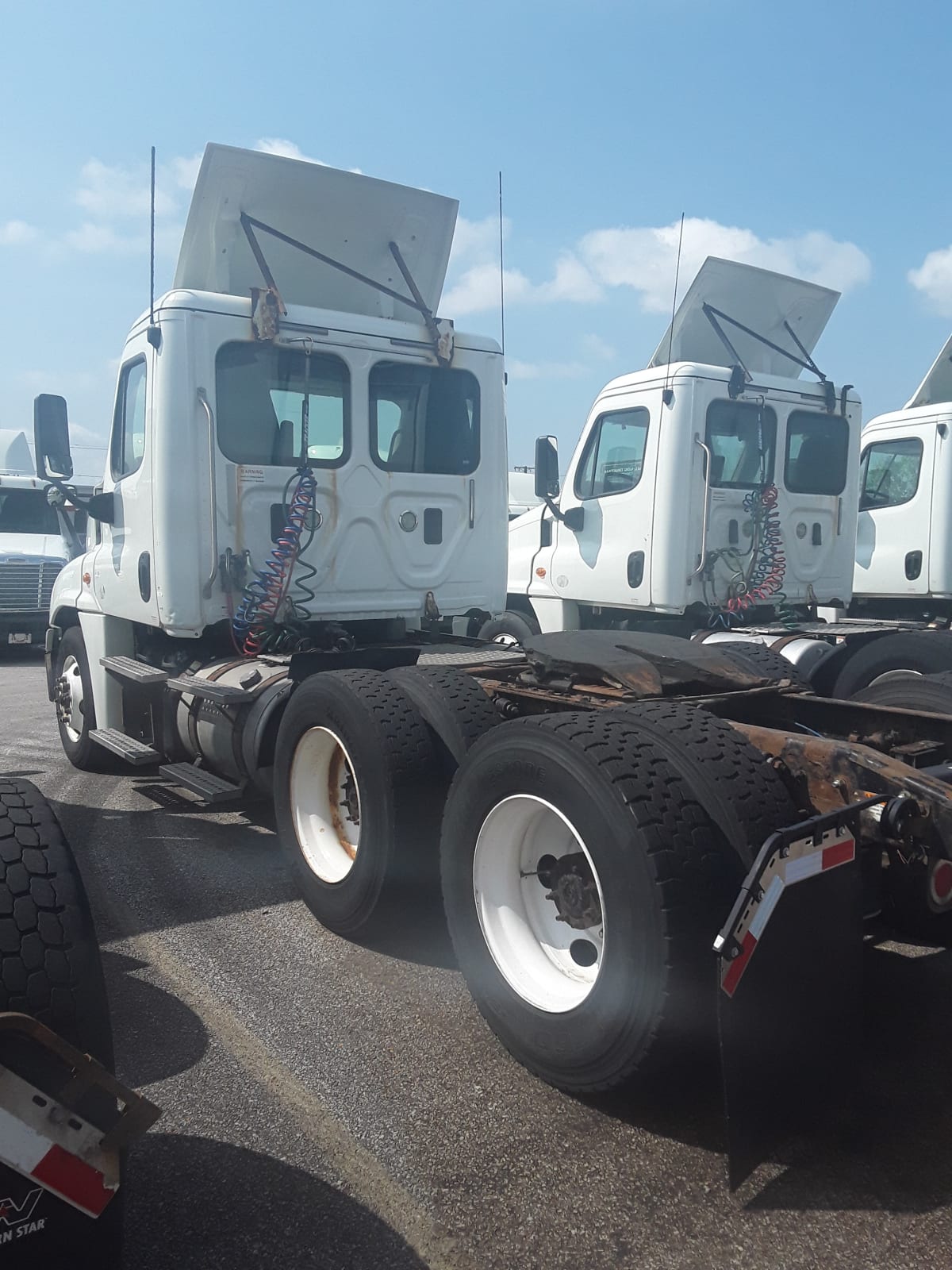 2016 Freightliner/Mercedes CASCADIA 125 381478