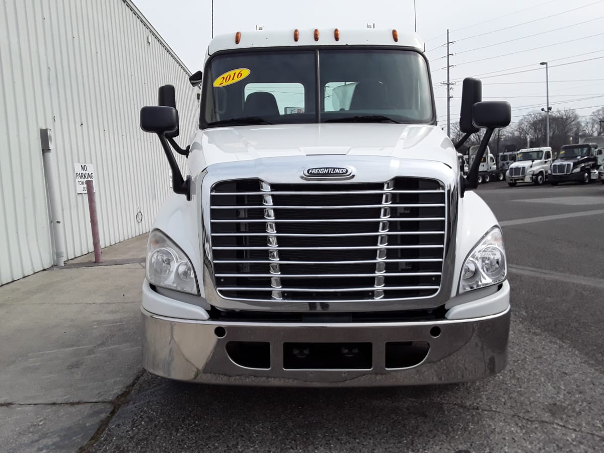 2016 Freightliner/Mercedes CASCADIA 125 381554