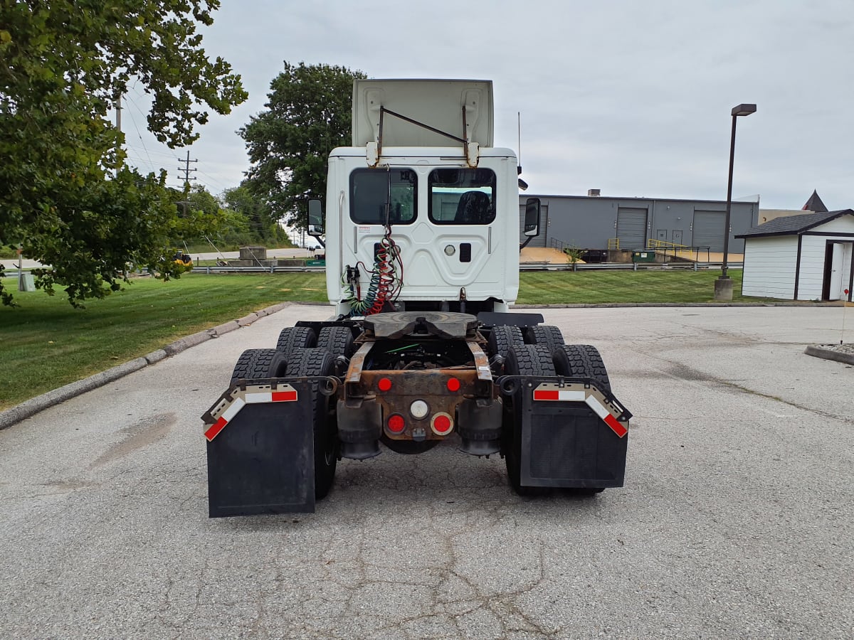 2016 Freightliner/Mercedes CASCADIA 125 381556