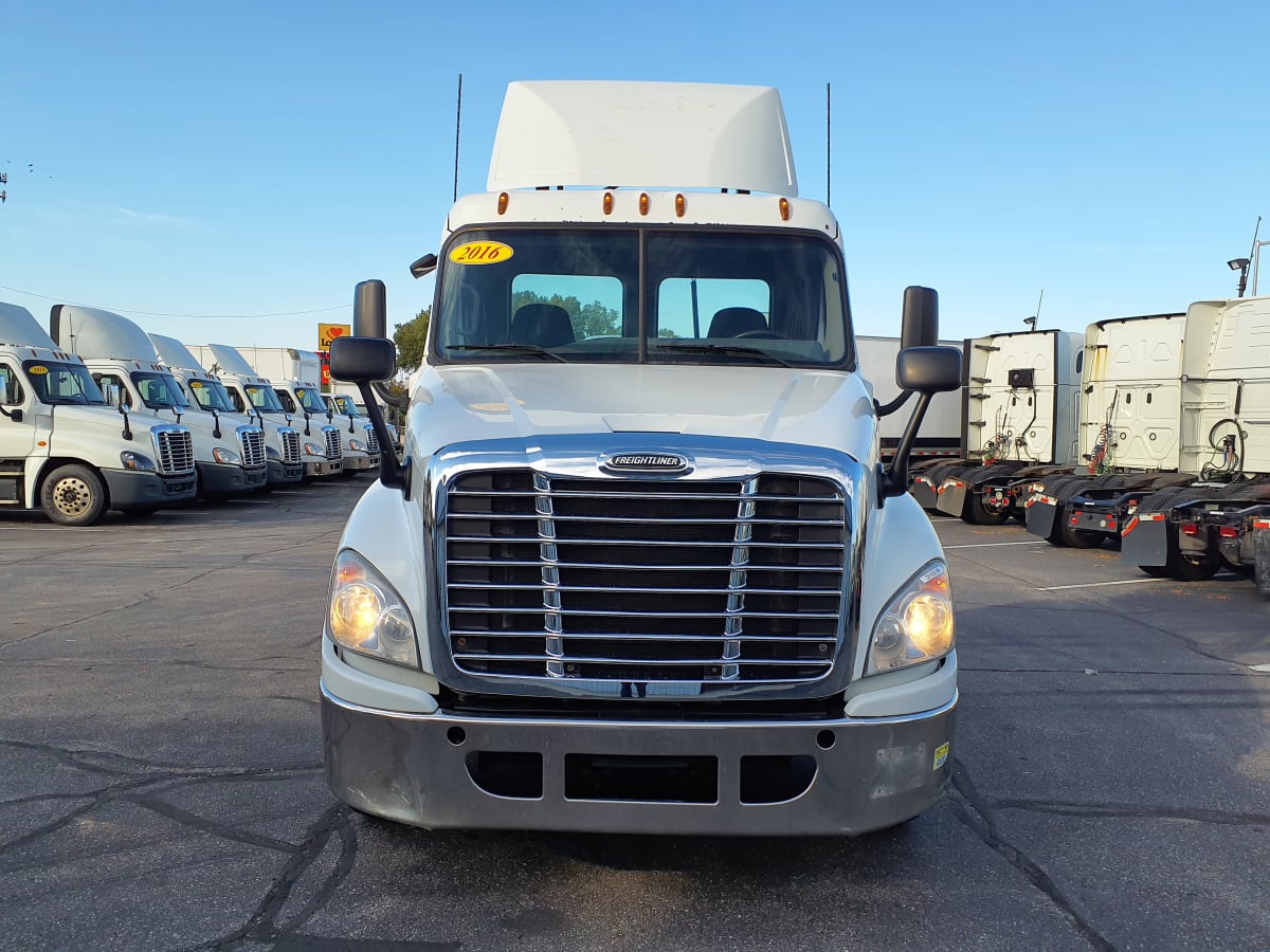 2016 Freightliner/Mercedes CASCADIA 125 381680