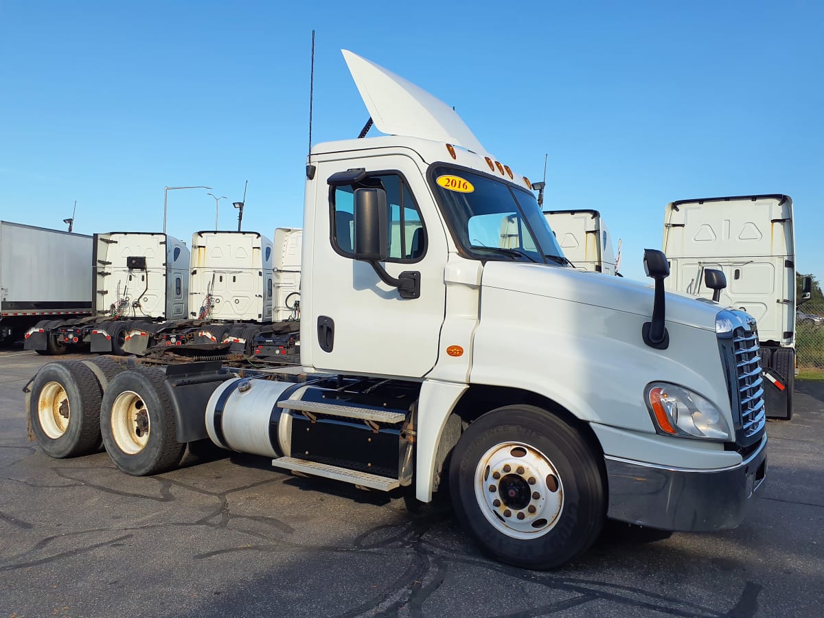 2016 Freightliner/Mercedes CASCADIA 125 381680