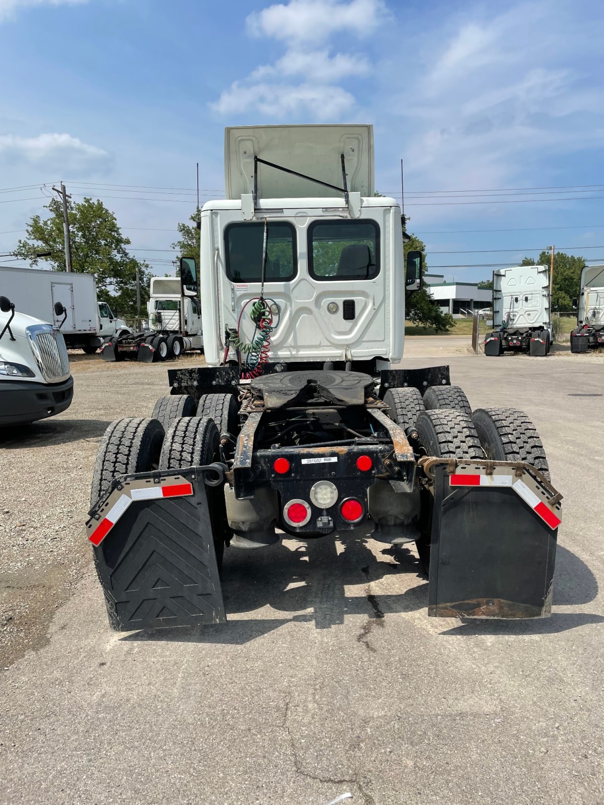 2016 Freightliner/Mercedes CASCADIA 125 381682