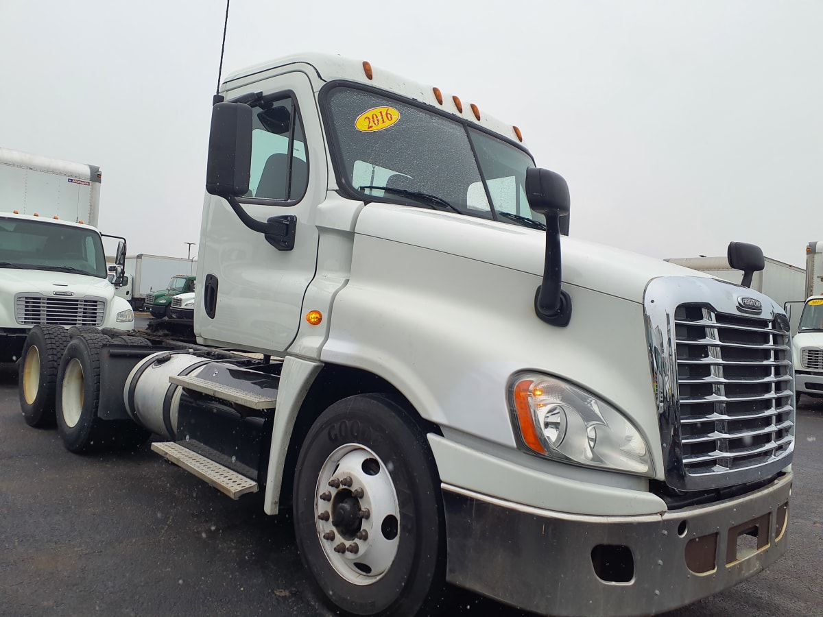 2016 Freightliner/Mercedes CASCADIA 125 381702