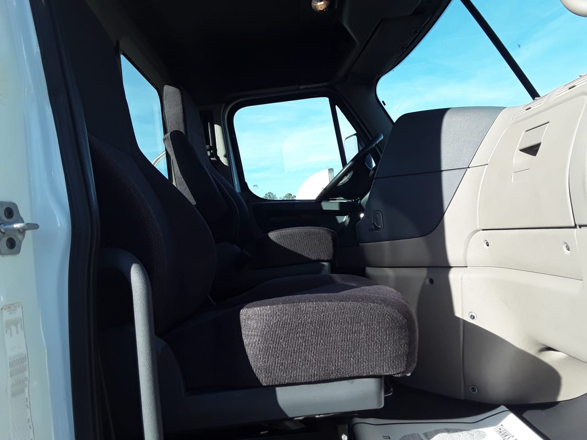 2016 Freightliner/Mercedes CASCADIA 125 381756