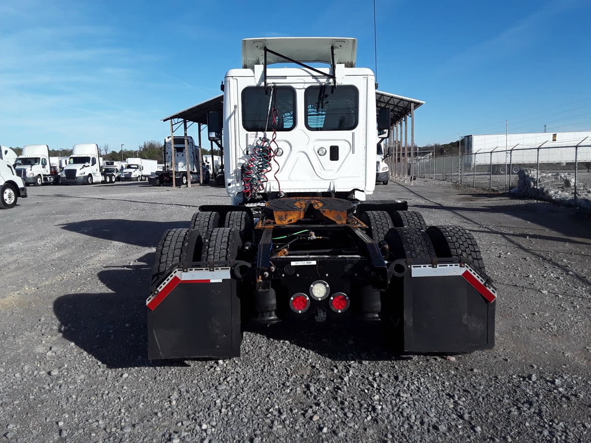 2016 Freightliner/Mercedes CASCADIA 125 381756