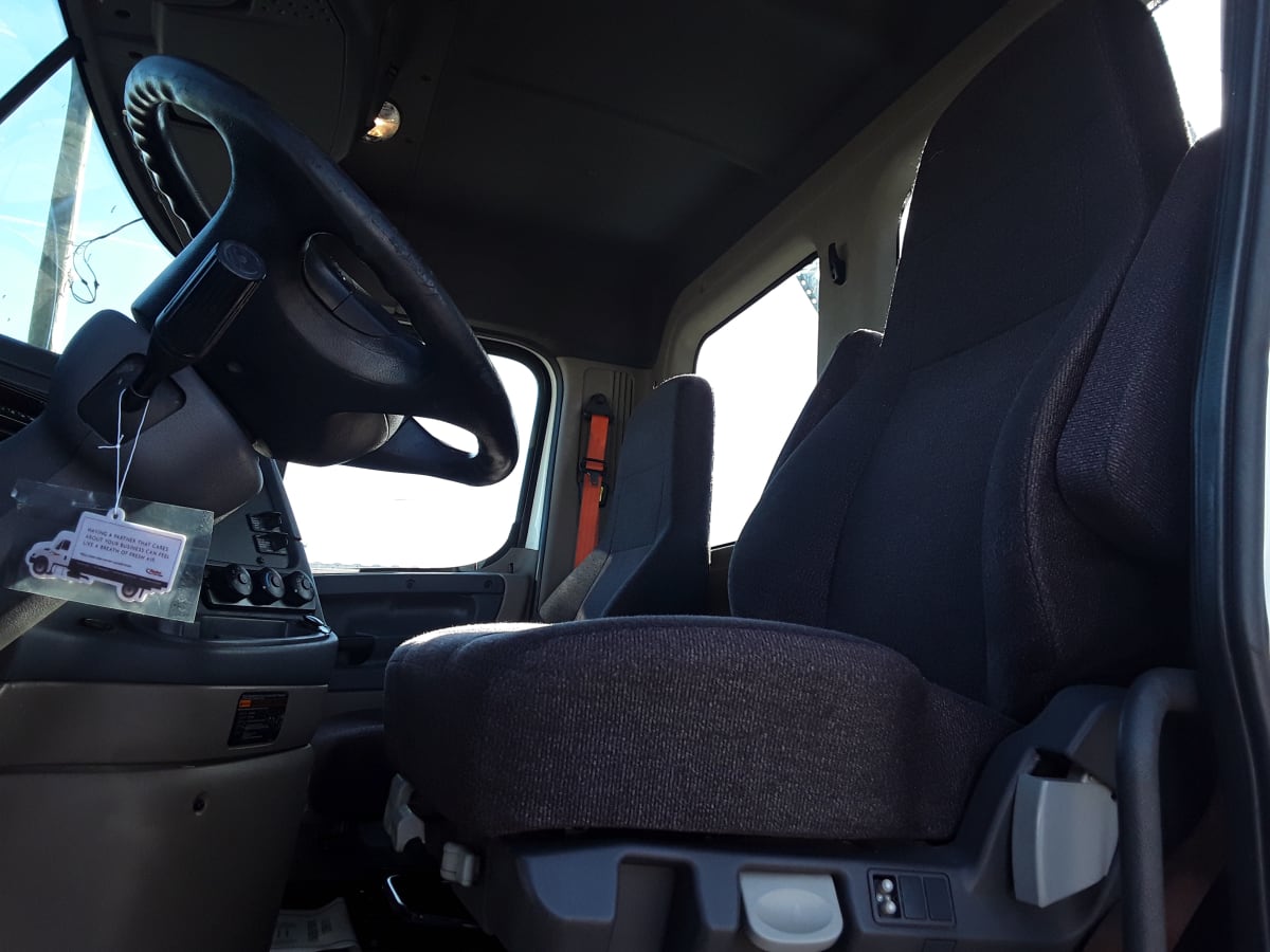 2016 Freightliner/Mercedes CASCADIA 125 381756