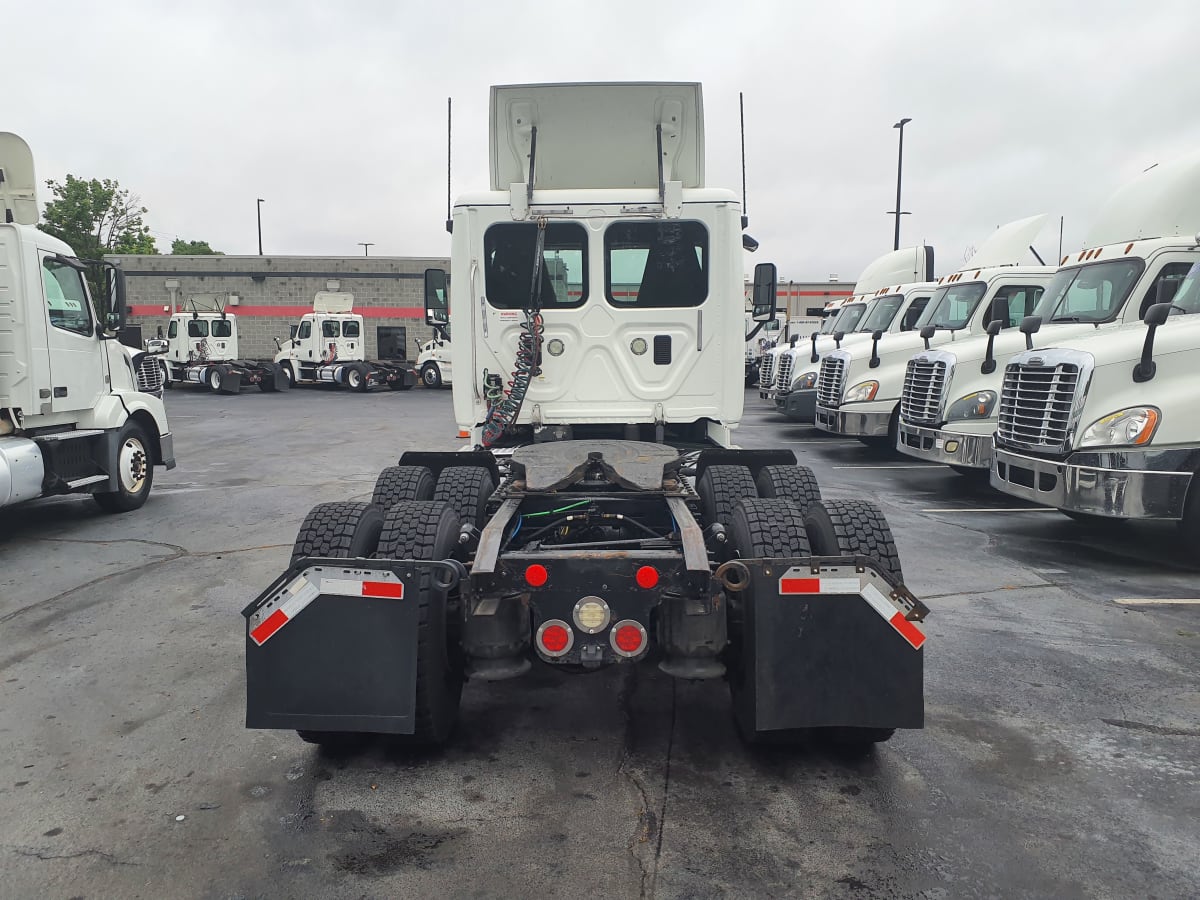 2016 Freightliner/Mercedes CASCADIA 125 381763