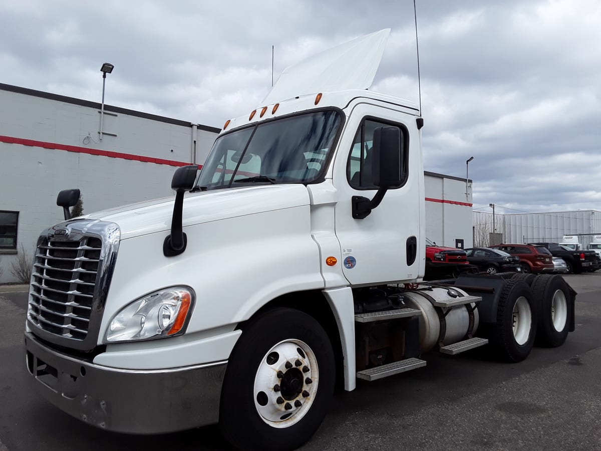 2016 Freightliner/Mercedes CASCADIA 125 381783