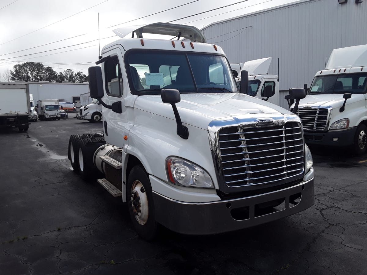 2016 Freightliner/Mercedes CASCADIA 125 383334